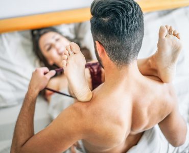 6 dicas para levar uma mulher à loucura só com o sexo oral