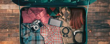 Como arrumar a mala? Sua viagem organizada em 4 tutoriais do YouTube